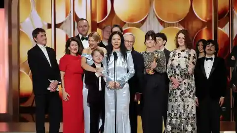 Imagen 1 de 'Una batalla tras otra' y 'Hamnet', mejores películas en los Globos de Oro