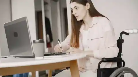 Imagen 1 de Esto es lo que suben las pensiones por incapacidad permanente, total, absoluta o gran discapacidad en 2026