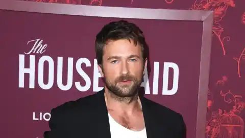 Imagen 1 de Brandon Sklenar tiene todo lo necesario para convertirse en la próxima gran estrella del cine