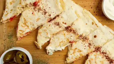 Imagen 1 de Quesadillas de pavo y queso, una receta barata y rápida para solucionar cualquier cena