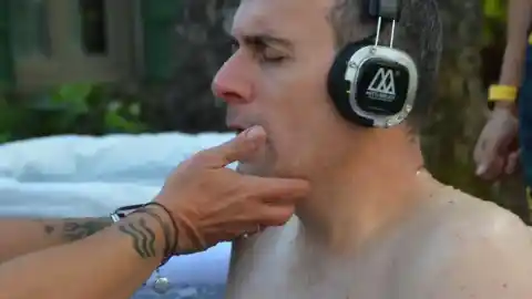 Imagen 1 de David Cicuéndez, primer ciego del mundo instructor de 'firewalking' y dinámicas de alto impacto