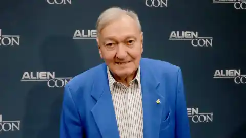 Imagen 1 de Muere Erich von Däniken, escritor suizo que impulsó la idea de que las culturas antiguas tenían orígenes extraterrestres, a los 90 años