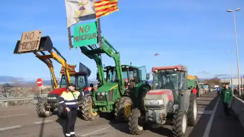 Imagen 1 de Illa se reunirá este lunes por la tarde con los agricultores que protestan por el acuerdo entre la UE y Mercosur