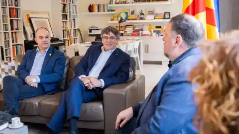 Imagen 1 de Junqueras pide una reunión a Puigdemont para hablar de financiación y de su posible regreso a Catalunya