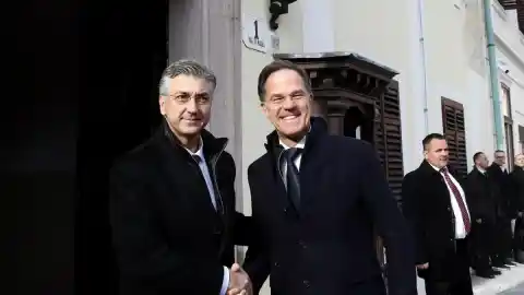 Imagen 1 de Rutte evita salir en defensa de Dinamarca: “La seguridad del Ártico es una prioridad”