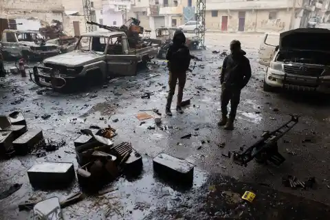 Imagen 1 de El Gobierno de Siria toma el control de los barrios kurdos de Alepo tras seis días de combates