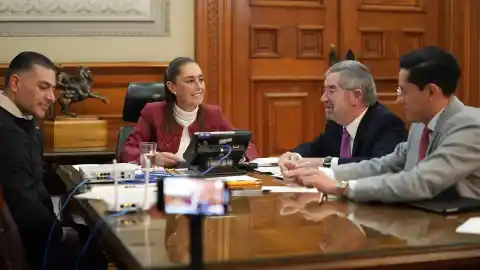 Imagen 1 de Sheinbaum habla con Trump del "respeto a las soberanías" en una "buena conversación" tras el ataque a Venezuela