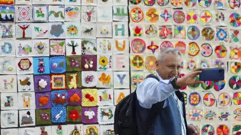 Imagen 1 de Récord Guiness en México por la exposición de bordados y tejidos más grande del mundo