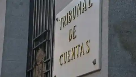 Imagen 1 de Las pulseras antimaltrato, a examen: el Tribunal de Cuentas fiscalizará este año la contratación y su control