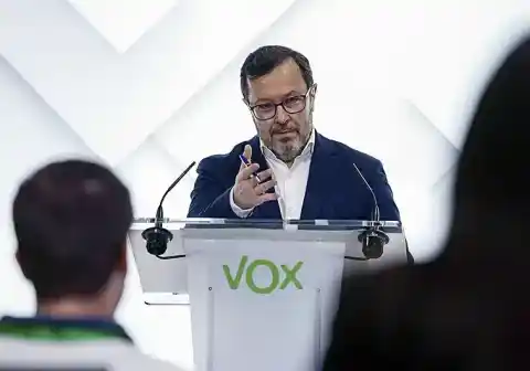 Imagen 1 de Vox rectifica su estrategia y asume que su auge le exige entrar en gobiernos