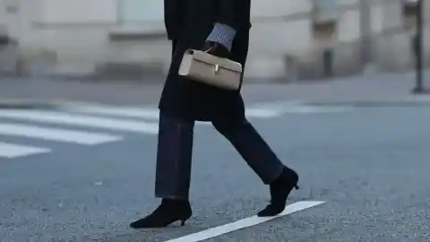 Imagen 1 de 10 botines negros con los que sacar provecho a las rebajas de invierno: combinarán con todo tu armario