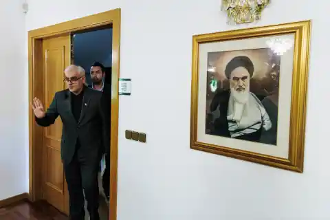 Imagen 1 de España convoca al embajador iraní en Madrid para trasladarle su rechazo por la “violencia ejercida” contra los manifestantes