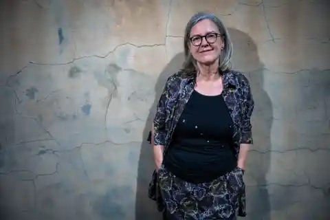 Imagen 1 de Mercè Ibarz conversará sobre ‘Una noia a la ciutat’ en un club de lectura abierto a todo el mundo el jueves 15 de enero