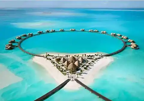 Imagen 1 de Así es la paradisiaca isla donde Cristiano Ronaldo y Georgina Rodríguez han comprado dos villas de lujo