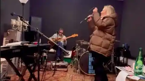 Imagen 1 de Se viraliza el vídeo del primer ensayo de La Oreja de Van Gogh: "Siento que la gira va a ser un fracaso"