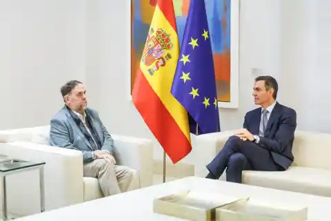 Imagen 1 de Moncloa confirma que Sánchez se reunió dos veces con Junqueras en secreto para negociar la financiación autonómica