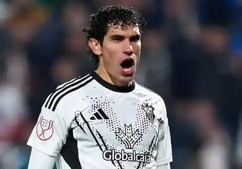 Imagen 1 de Vallejo: «Sufrí más estrés en el Zaragoza que en el Real Madrid»