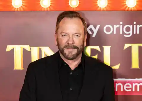 Imagen 1 de El actor Kiefer Sutherland, detenido tras agredir a un conductor de Uber en Hollywood