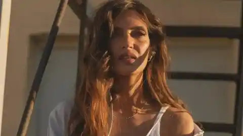 Imagen 1 de Las primeras imágenes de Sara Carbonero junto a su novio, Jota Cabrera, tras recibir el alta