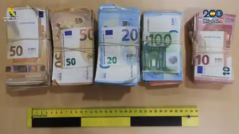 Imagen 1 de Desarticulado un grupo especializado en butrones: robó 225.000 euros en un taller de joyería en Oleiros