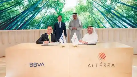 Imagen 1 de BBVA se alía con el Emirato Alterado con una inversión proyectada de 213 millones en un nuevo fondo climático. BBVA ya ha invertido 213 millones con un total de 1. 000 millones de dólares en el fondo.