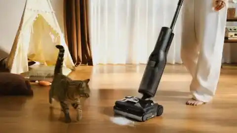 Imagen 1 de La revolución en la limpieza llega a España con la Roborock F25 ACE Pro