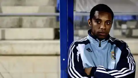 Imagen 1 de Reducen la condena de nueve años a Robinho por una violación grupal