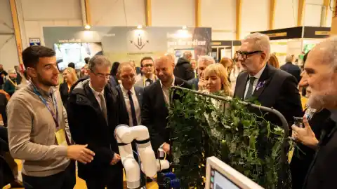 Imagen 1 de Tecnólogos, emprendedores, inversores y científicos en el foro Agrobiotech de Lleida