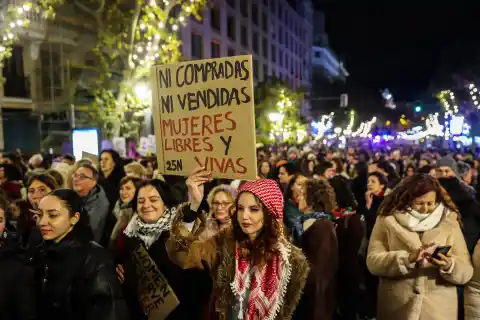 Imagen 1 de Miles de mujeres marchan contra el negacionismo y el riesgo de retrocesos contra la violencia machista