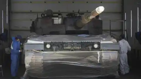 Imagen 1 de Santa Bárbara planea recurrir a los contratos de artillería a Indra y Escribano dentro de un mes, siempre y cuando no se alcance un acuerdo previo.