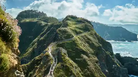 Imagen 1 de La increíble ruta junto al mar en un entorno de ensueño en Galicia: parece San Juan de Gaztelugatxe