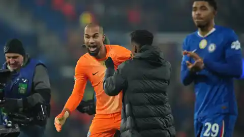 Imagen 1 de Las comentadas palabras de Robert Sánchez, portero del Chelsea, sobre Lamine Yamal tras ganar al Barça