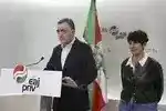 Imagen 1 de Esteban reconoce que no tiene actas que desmientan a Cerdán y acusa al PP de intentar salpicar al PNV con la trama de corrupción socialista