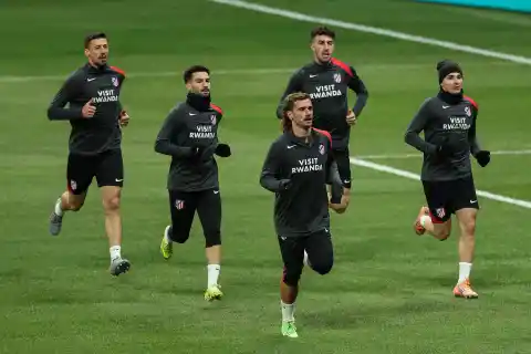Imagen 1 de Atlético de Madrid - Inter de Milán en directo | Los rojiblancos buscan enderezarse en la Champions ante un Inter en racha