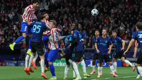 Imagen 1 de El Atlético tumba al Inter sobre la bocina con un soberbio gol de Giménez