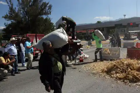 Imagen 1 de Los bajos precios, la inseguridad y un cambio en las prioridades del Gobierno alientan las protestas del campo