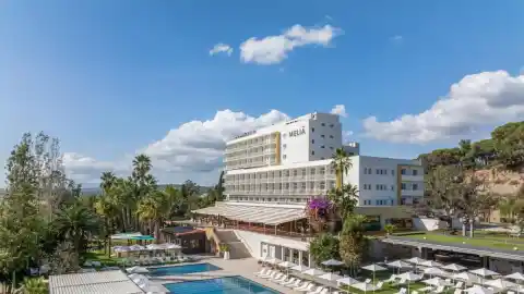 Imagen 1 de Black Friday 2025 en hoteles: con descuentos de hasta el 45% en Meliá