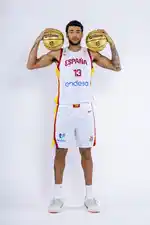 Imagen 1 de El proceso de transformación de Izan Almansa: "He ganado 15 kilos desde agosto"