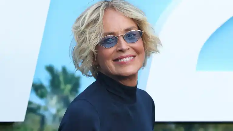 Imagen 1 de El champú que usa Sharon Stone y que le ha ayudado a recuperar su cabello