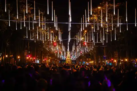 Imagen 1 de La ruta de los mejores selfis con las luces de Navidad de Barcelona