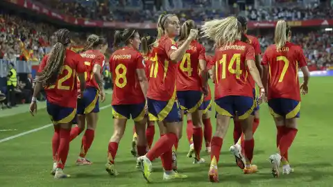 Imagen 1 de Horario y dónde ver el Alemania - España de ida de la final de la Nations League femenina hoy en directo por TV