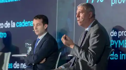 Imagen 1 de La junta de Indra aprueba la compra del 89,68% de Hispasat por 725 millones y la renovación del consejo